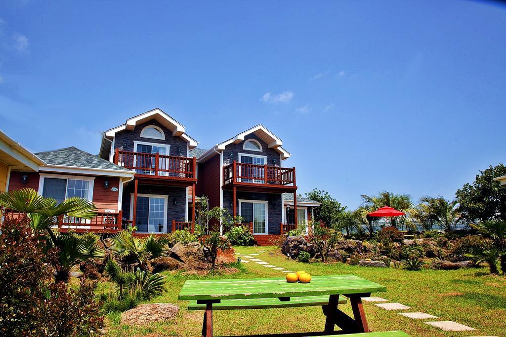 Jubilee Chalet Seogwipo Exterior foto
